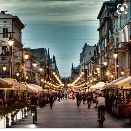 Апартаменти Hollywood Piotrkowska Klimat,jakosc,styl Лодзь