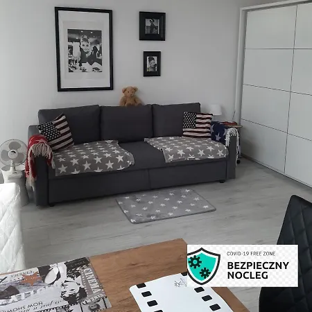 Hollywood Piotrkowska Klimat,jakosc,styl Лодзь