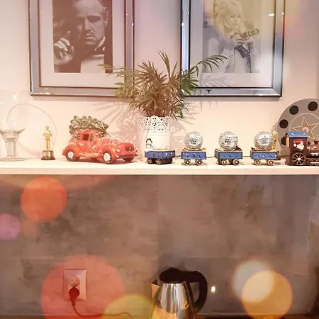 Hollywood Piotrkowska Klimat,jakosc,styl Лодзь