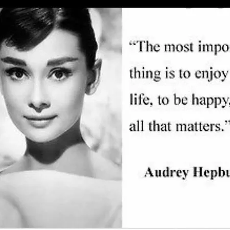 Hollywood Piotrkowska Klimat,jakosc,styl وودج