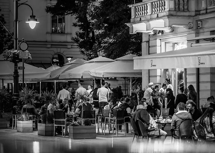 Hollywood Piotrkowska Klimat,jakosc,styl *