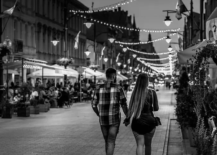 Hollywood Piotrkowska Klimat,jakosc,styl Lejlighed *