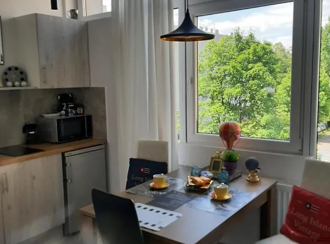 Hollywood Piotrkowska Klimat,jakosc,styl