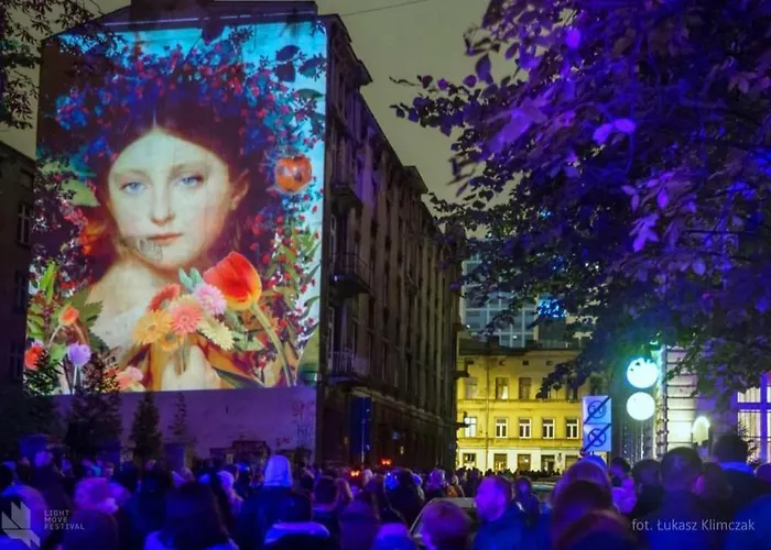 Hollywood Piotrkowska Klimat,jakosc,styl